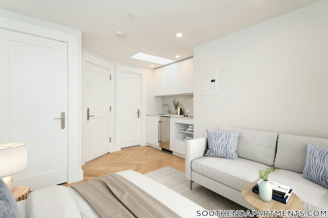 Photo - 461 Massachusetts Ave Unidad 13