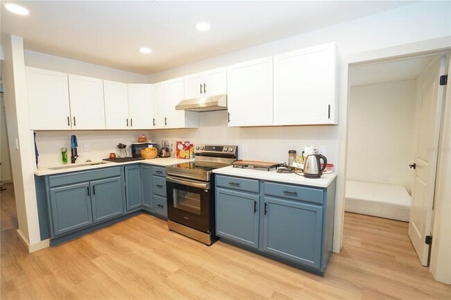 Photo - 535 14th Ave S