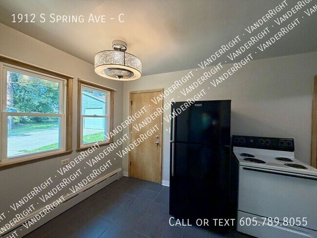 Photo - 1912 S Spring Ave Unit C