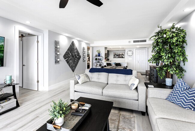 Photo - 2400 Presidential Way Unit 1803