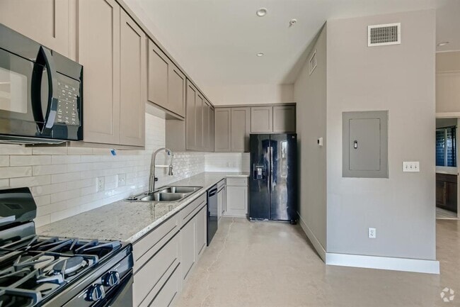 Building Photo - 3523 Gonzales St Unit 210 Rental