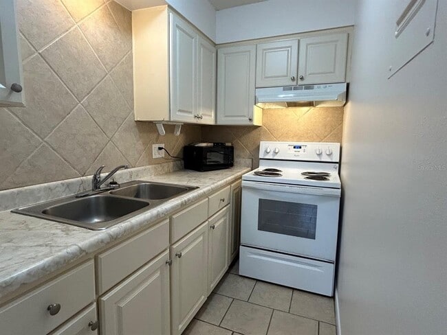 Photo - 710 Ave C SW Unit 5A