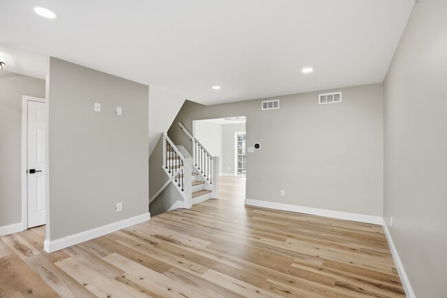 Photo - 3459 Howell Ct