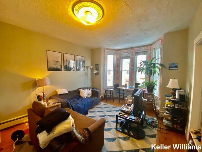 Photo - 44 Delle Ave Unit 2