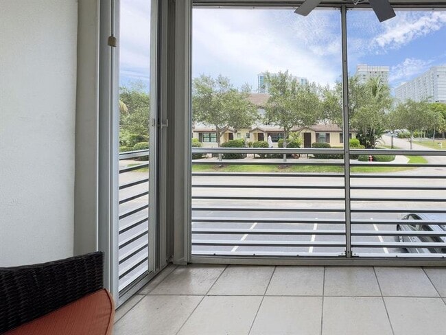 Photo - 3216 SE 8th St Unit 202