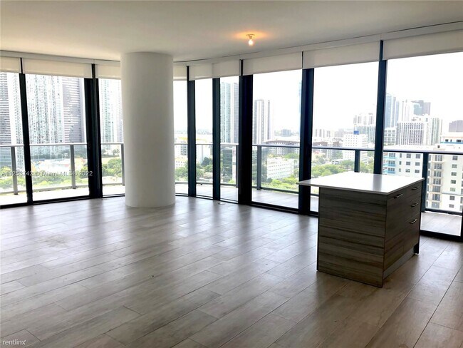 2 br, 2 bath Condo - 101 NE 34th St Luxury... - 2 br, 2 bath Condo - 101 NE 34th St Luxury...