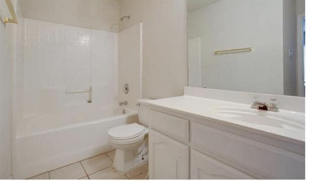 Photo - 3229 S University Dr