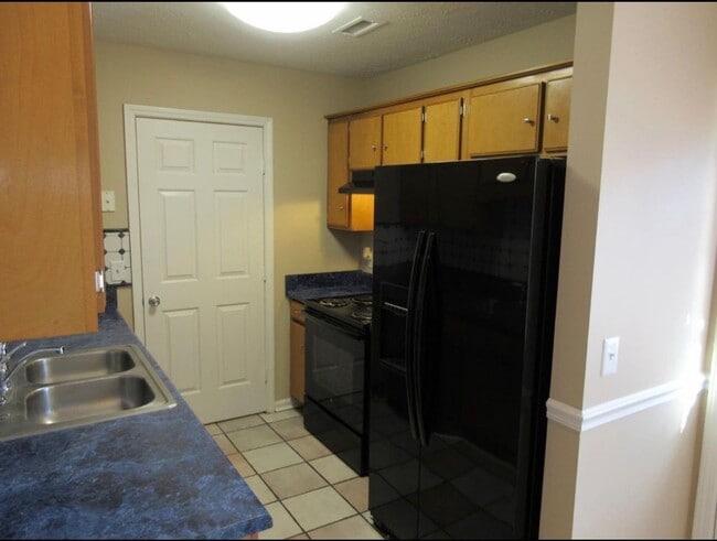 Photo - 1551 Ridgemont Dr