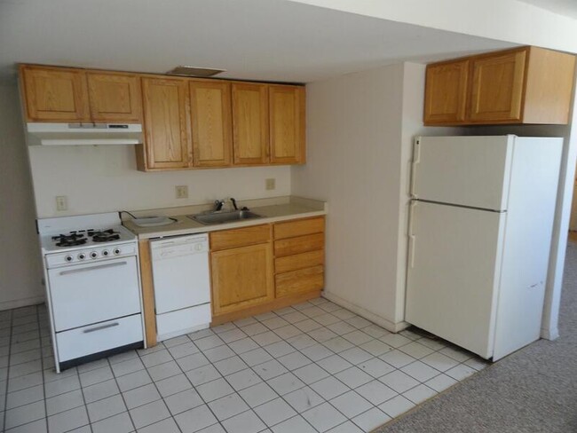 Photo - 133 E Gorham St Condo Unit 4