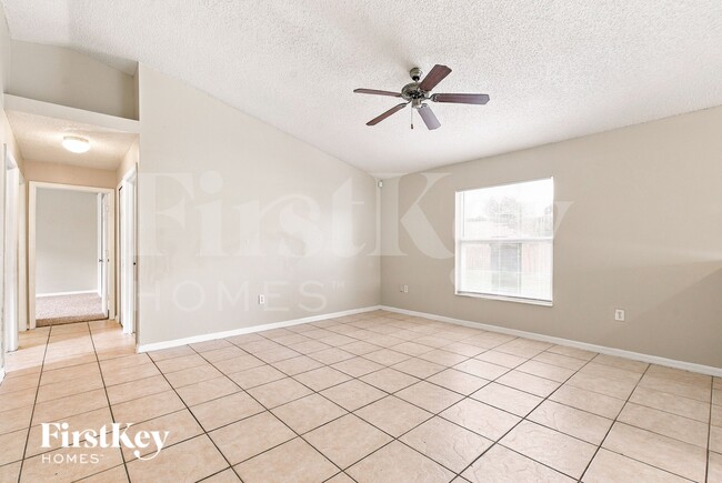 Photo - 6505 Viewpoint Ct