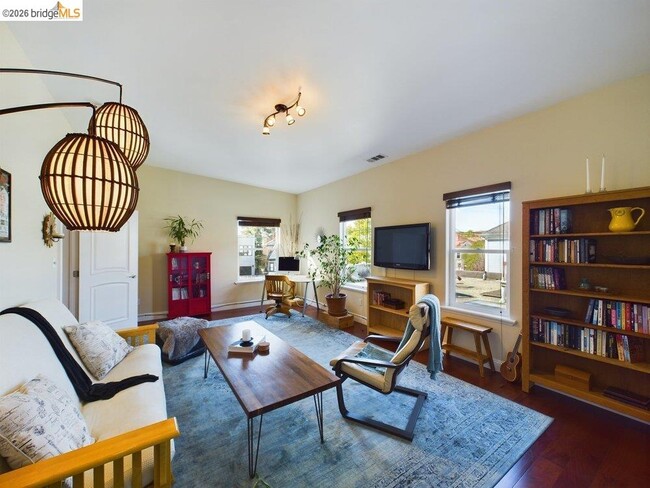 Photo - 1488 14th St Unidad A