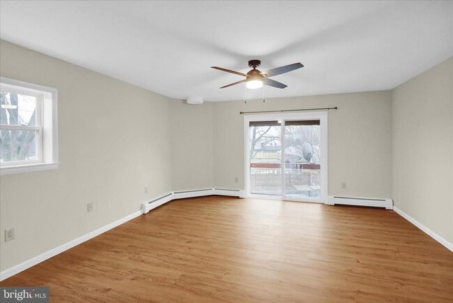 Photo - 1613 Shoey Rd Unit APT-A