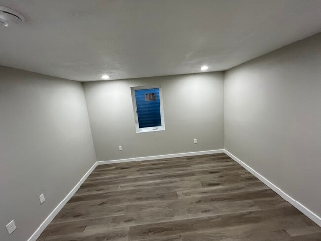 Dormitorio - 237 W 16th St Unidad 237 W 16th Street