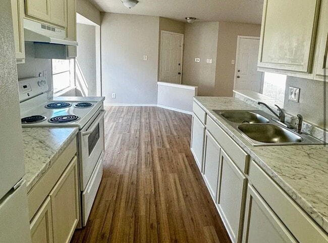 Photo - 8432 Dixon Ridge Dr