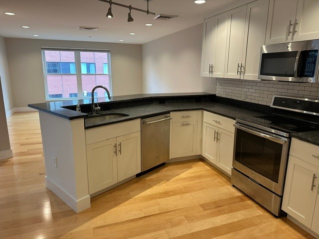 25 High St Unit 506