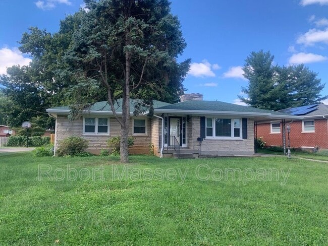 Building Photo - 1604 Woodluck Ave Rental