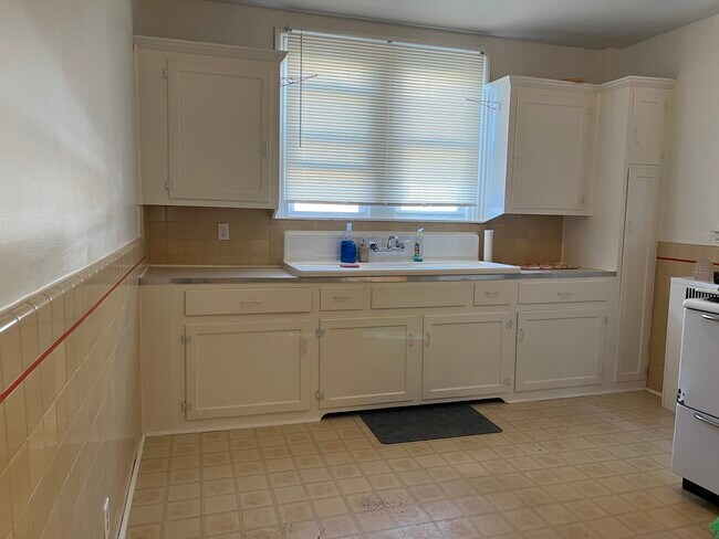Photo - 3403 Sheffield Ave