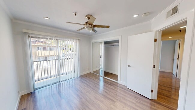 Photo - Franklin Tower