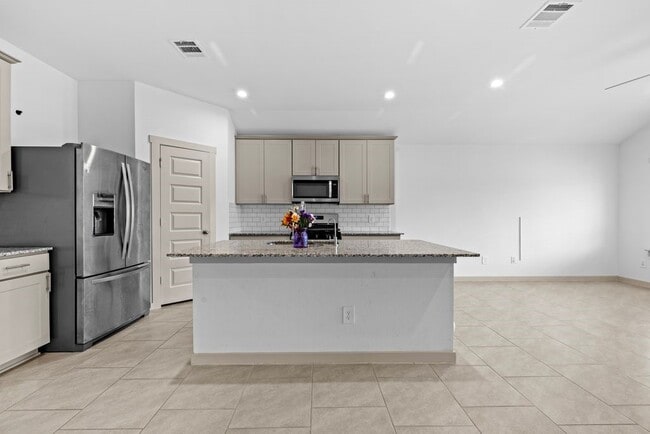 Building Photo - 4903 Pne Hvn Ln