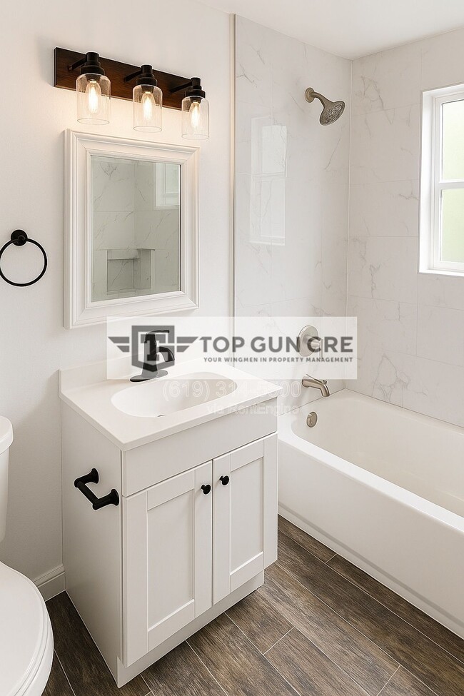 Building Photo - 3781 32nd St Unit 3783