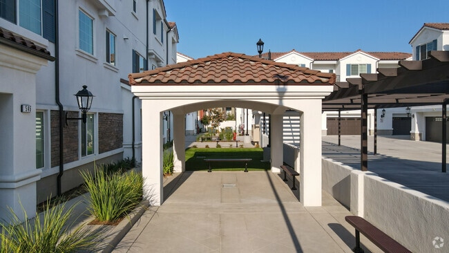 Photo - Erie Luxury Townhomes