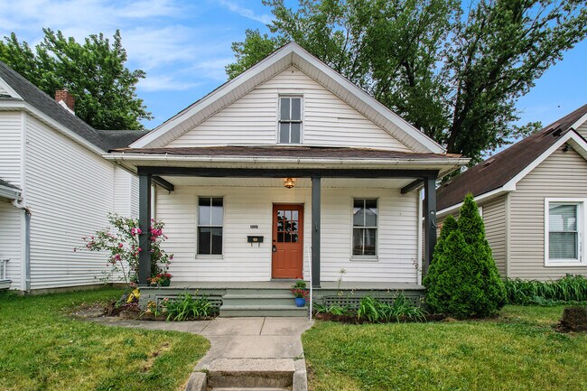 Photo - 1010 Quimby St