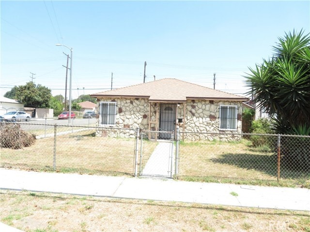 Building Photo - 403 E 97th St Rental