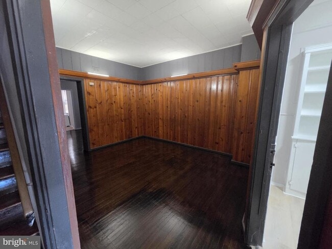 Photo - 633 E Allegheny Ave