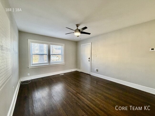 Photo - 217 E 46th St Unit 217 -1W