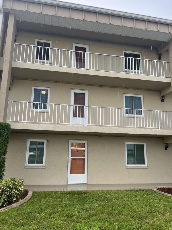 Photo - 2244 Winkler Ave Condo