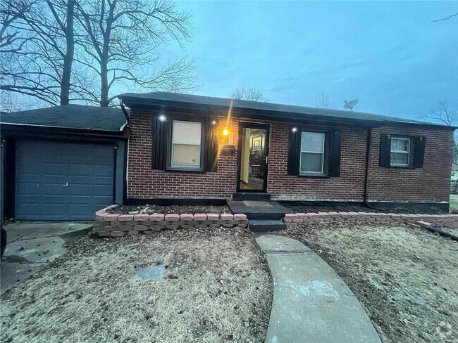 Building Photo - 9321 Nelan Dr Rental