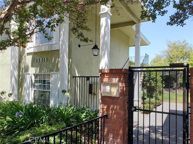 Building Photo - 15815 Landmark Dr Unit 4 Rental