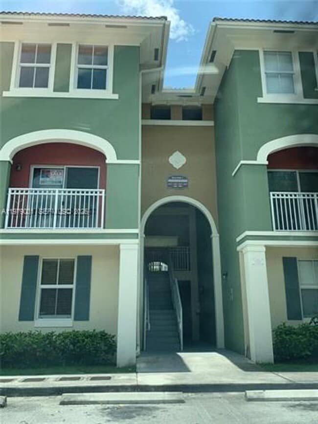 Photo - 10902 NW 83rd St Unit 10902 NW 83rd St # 216