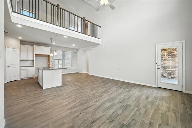 Photo - 700 Parkside Dr