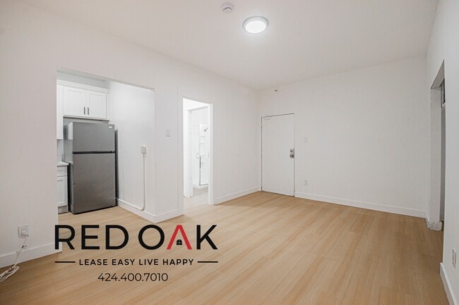 Photo - 1110 S Lake St Unit 103