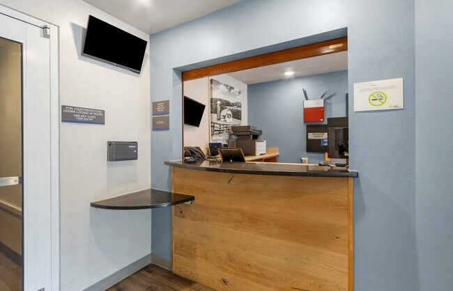 Photo - Furnished Studio-Charleston - North Charle...