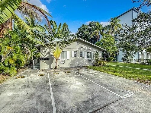 Photo - 1711 Washington St Unit 2