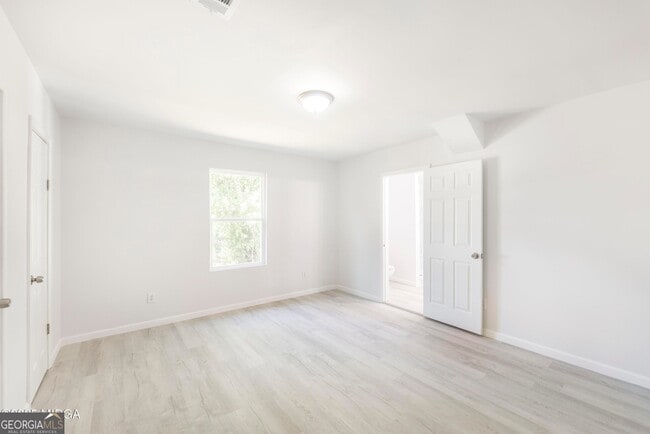Photo - 1175 Hartley St