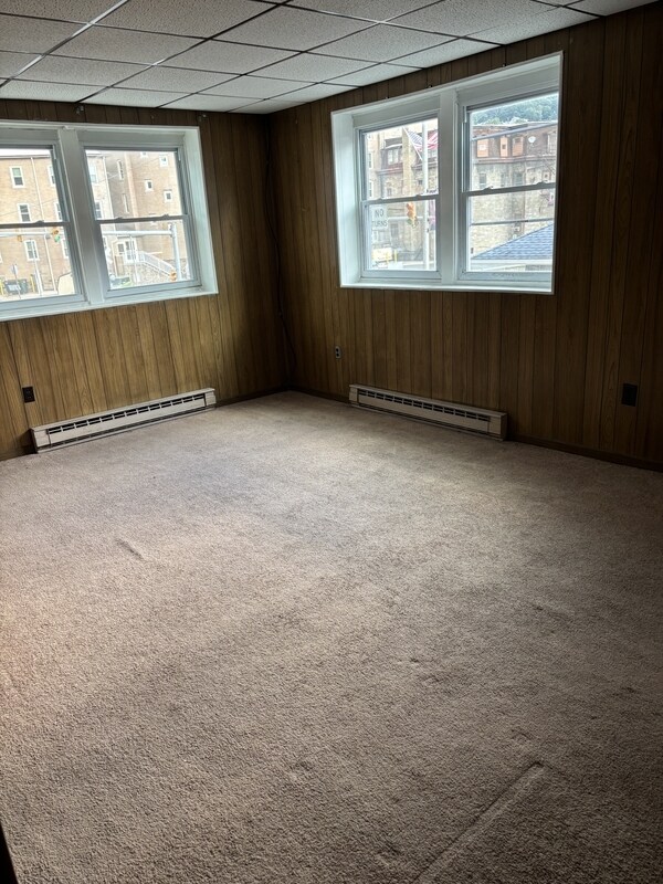 Building Photo - 325 E Water St Rental
