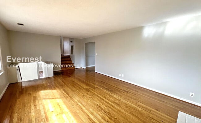 Photo - 1307 Brockton Dr