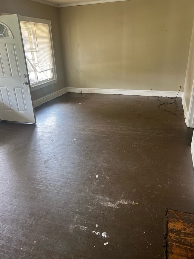 Photo - 2026 11th Ave