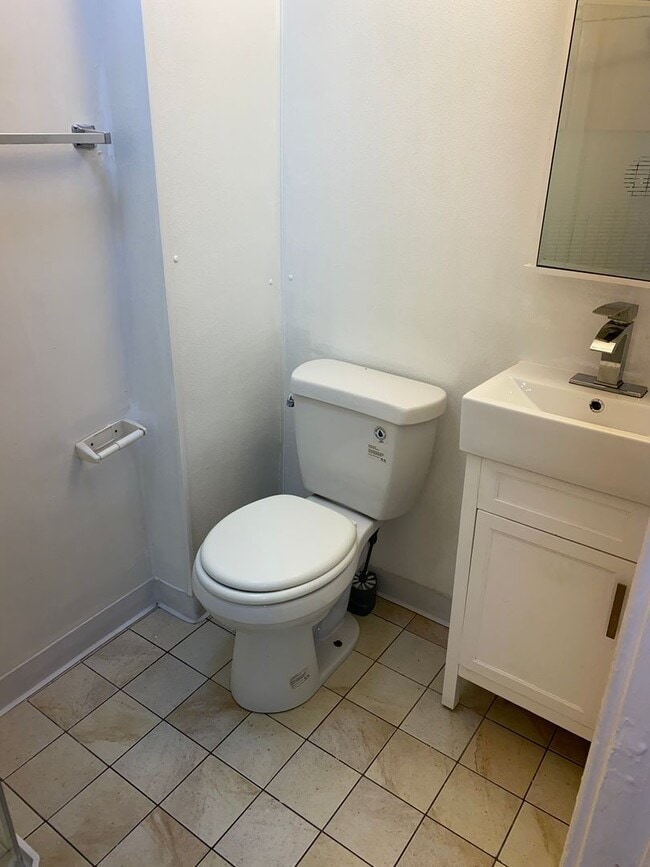 Photo - Hickory -Multi Unit Unidad 601 Hickory #10