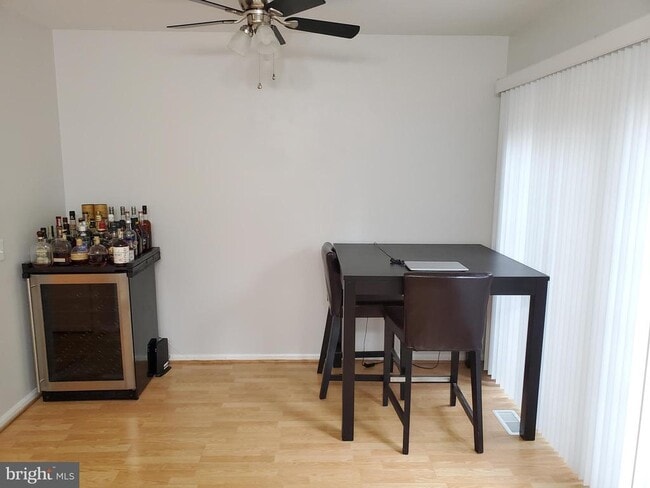 Photo - 14721 Basingstoke Loop