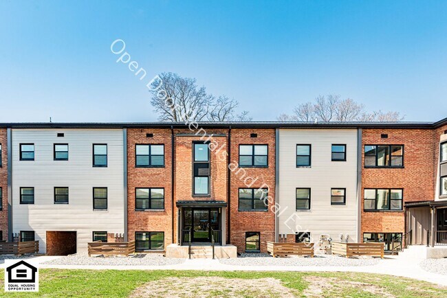 Photo - 1823 Griswold Dr Unit J11