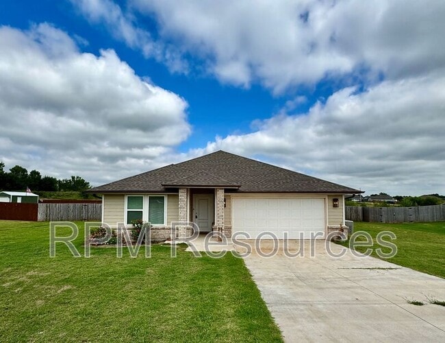 Building Photo - 1936 Eli Ave