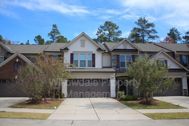 Photo - 421 Chanson Dr