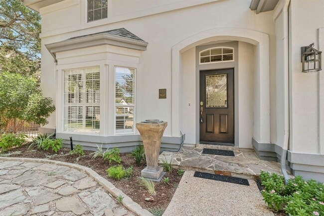 Photo - 617 Evergreen Ln