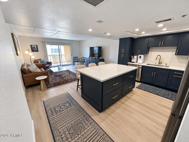 7950 E Camelback Rd Unit 604
