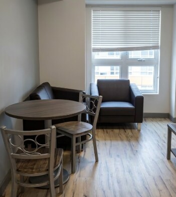 Photo - 258B-258B Sunview St