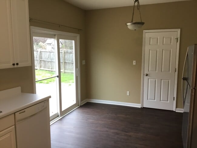 Photo - 204 Ber Creek Dr